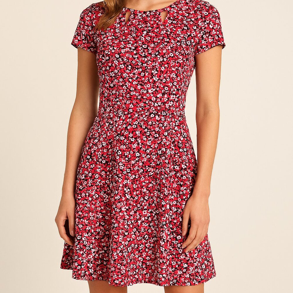 Michael Kors NWT Red Pink & White Floral Fit & Flare Cap Sleeve Dress– SMALL